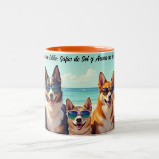 Perros con Estilo: Gafas de Sol y Arena en la Play ツートーンマグカップ