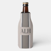 Personalised Neutral Stripe Custom Initials Modern ボトルクーラー (ボトル正面)