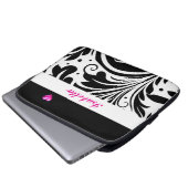 Personalised Trendy Black & White Electronics Bag ラップトップスリーブ (正面下部)