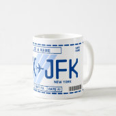 Personalizable Boarding Pass Mug for Travel Fans コーヒーマグカップ (正面右)