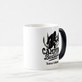 Personalize Adventure Bigfoot Sasquatch Wilderness モーフィングマグカップ (正面右)