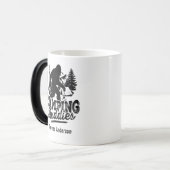 Personalize Adventure Bigfoot Sasquatch Wilderness モーフィングマグカップ (正面左)