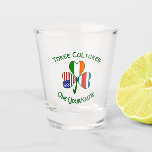 Personalize Costa Rican Ireland USA Shamrock ショットグラス (正面)