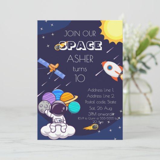 Personalize Cute Blue Space Astronaut Boy Birthday 招待状 (スタンド正面)