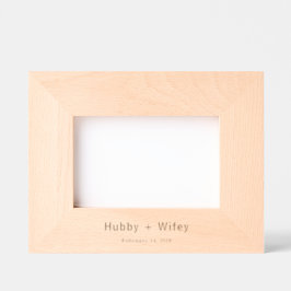 Personalize | Modern Simple Hubby & Wifey Wedding  レーザー彫刻フレーム