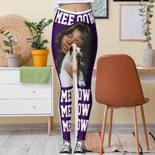 Personalize Pet Cat Mom Love Purple White Photo レギンス