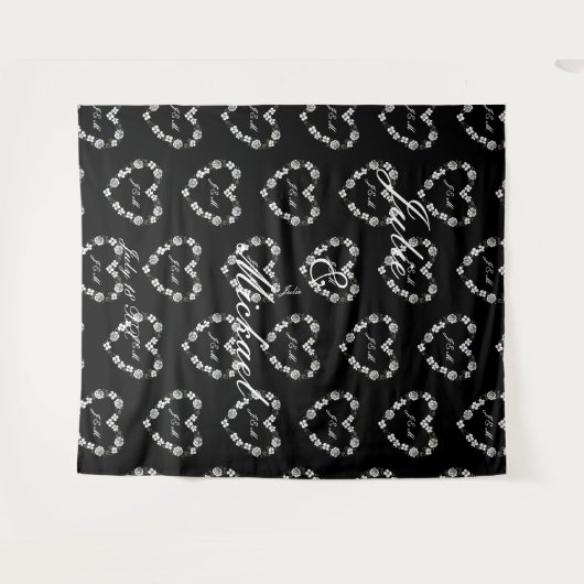 Personalize Wedding Backdrop Black and White Heart タペストリー (正面(横))