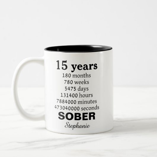 Personalized 15 Years Sober Recovery Celebration ツートーンマグカップ (左)