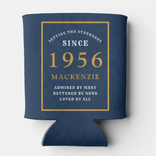 Personalized 70th Birthday 1956 Elegant Blue Gold 缶クーラー (裏面)