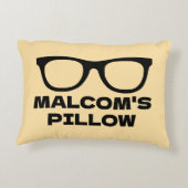 Personalized accent pillow with black spectacles アクセントクッション (裏面)