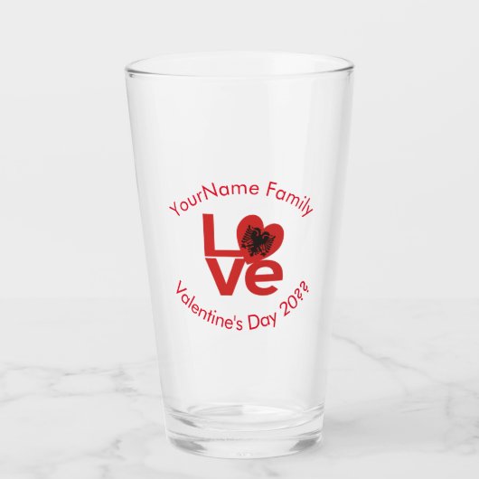 Personalized Albanian Red LOVE Flag タンブラーグラス (正面)