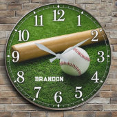 Personalized Baseball Bat and Ball on Green Field ラージ壁時計