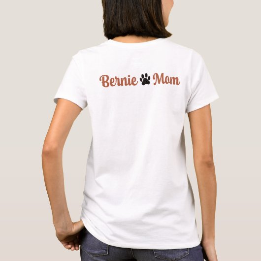 Personalized Bernedoodle Mom Shirt Custom Dog Name Tシャツ (裏面)