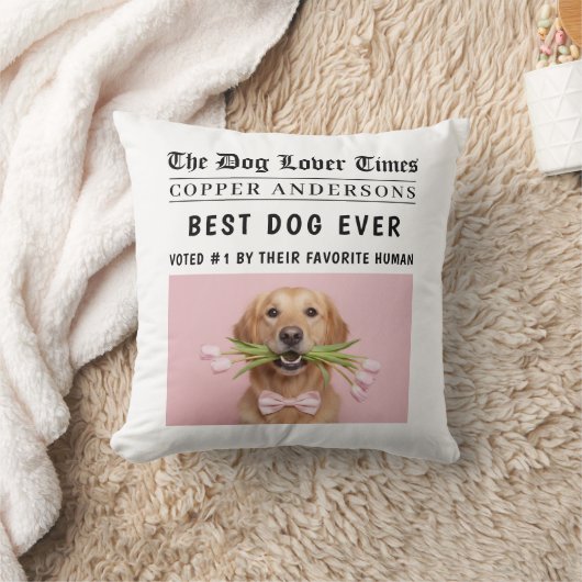 Personalized “Best Dog Ever” Newspaper Photo  クッション (ブランケット)