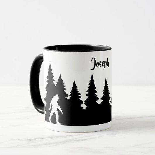 Personalized Bigfoot Sasquatch Silhouette Forest マグカップ (正面左)