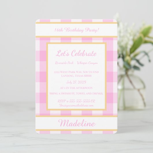 Personalized Birthday Gingham Pink Invitation 招待状 (スタンド正面)