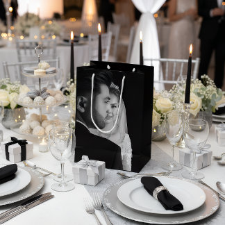 Personalized Black & White Photo Gift Bag ミディアムペーパーバッグ