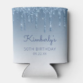 Personalized Blue Glitter Drip 50th Birthday 缶クーラー (裏面)