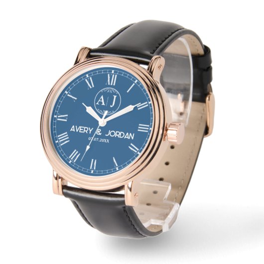 Personalized Blue Roman Numeral Luxury Custom Gift 腕時計 (傾斜)