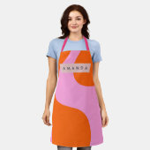 Personalized Bold Orange and Pink Wave Stripe エプロン (着用した状態)