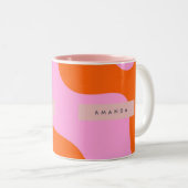 Personalized Bold Orange and Pink Wave Stripe ツートーンマグカップ (正面右)