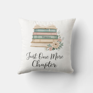 Personalized Book Lover “Just One More Chapter クッション