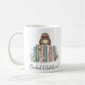 Personalized “Booked & Unbothered” Bookish Reader コーヒーマグカップ (左)