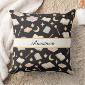 Personalized Bookish Girl Wizard Magic Name Dark クッション (ブランケット)