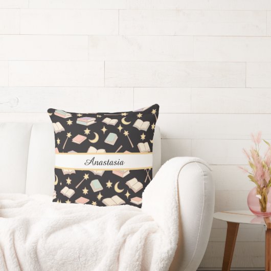 Personalized Bookish Girl Wizard Magic Name Dark クッション (ソファ)