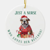 Personalized Bulldog Nurse Christmas Keepsake セラミックオーナメント (正面)