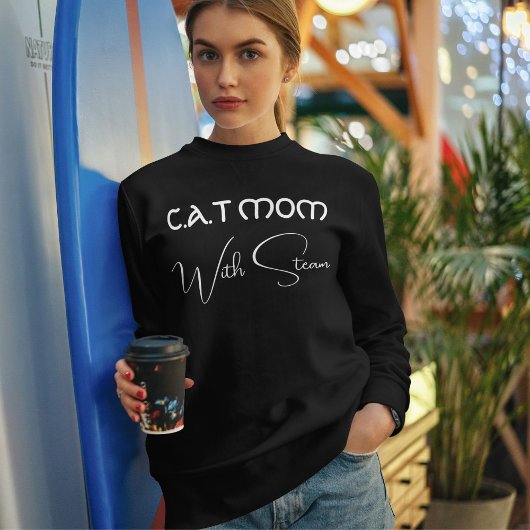 Personalized Cat Mom Pet Lover White Script Black スウェットシャツ