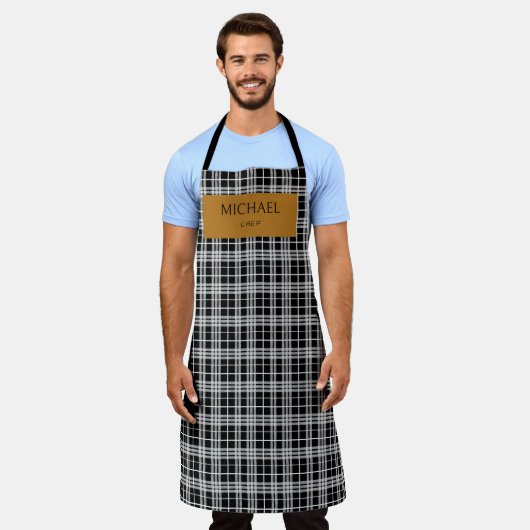 Personalized Chef Plaid Apron with Custom Name  エプロン (着用した状態)