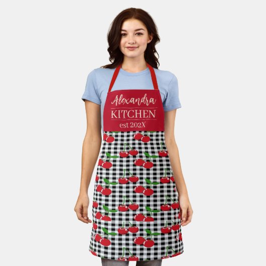 Personalized Cherry Kitchen エプロン (着用した状態)