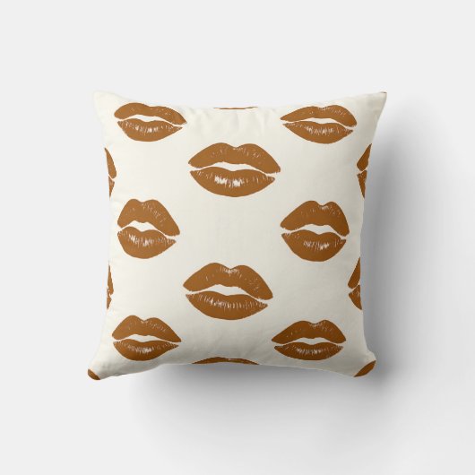 Personalized Chic Brown Lip Print Design クッション (裏面)
