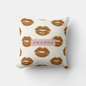 Personalized Chic Brown Lip Print Design クッション (正面)