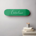Personalized Chic Calligraphy Name Kelly Green スケートボード<br><div class="desc">Minimalist Script Typography Name in Kelly Green Skateboard</div>