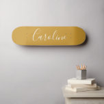 Personalized Chic Calligraphy Name Mustard Yellow スケートボード<br><div class="desc">Minimalist Script Typography Name in Mustard Yellow Skateboard</div>