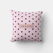 Personalized Chic Pink and Black Polka Dot クッション (正面)