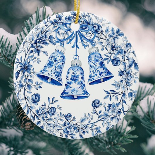 Personalized Chinoiserie Blue White Wreath Bells セラミックオーナメント
