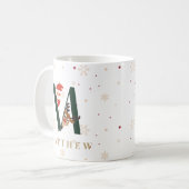 Personalized Christmas Monogram M Mug コーヒーマグカップ (正面左)