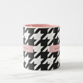 Personalized Classic Black and White Houndstooth  ツートーンマグカップ (中央)