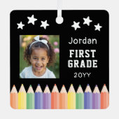 Personalized Colorful Photo First Grade Keepsake メタルオーナメント (正面)
