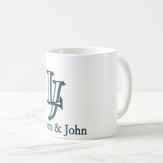Personalized Couple Initials Mug Valentine Gift コーヒーマグカップ (正面右)