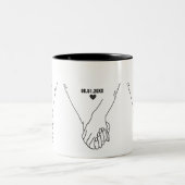 Personalized Couple Mug with Names & Date ツートーンマグカップ (中央)
