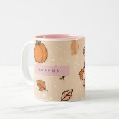 Personalized Cozy Fall Autumn Pumpkin & Teddy Bear ツートーンマグカップ (正面左)