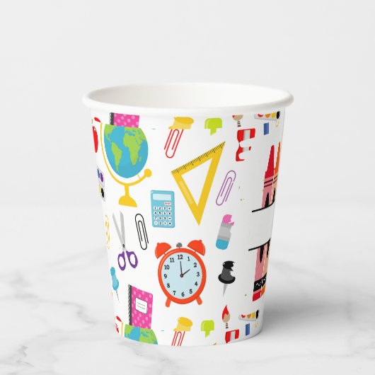 Personalized Crayon Back To School 紙コップ (裏面)