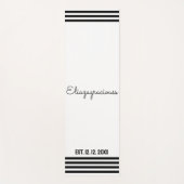 Personalized Cute Initial Name White B;ack Modern  ヨガマット (正面)