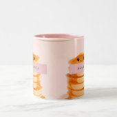 Personalized Cute Kawaii Pancake Stack with Syrup ツートーンマグカップ (中央)