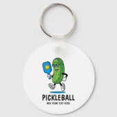 Personalized Cute Pickle Playing Pickleball Funny キーホルダー (正面)
