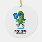 Personalized Cute Pickle Playing Pickleball Funny セラミックオーナメント (正面)